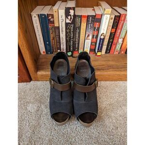 𝅺pedro Garcia brown and black suede stilleto booties sz 41 like new